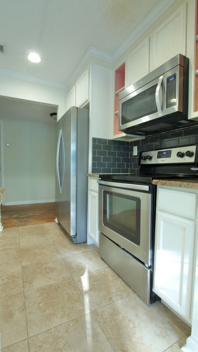 Photo - 1554 Geraldine Dr