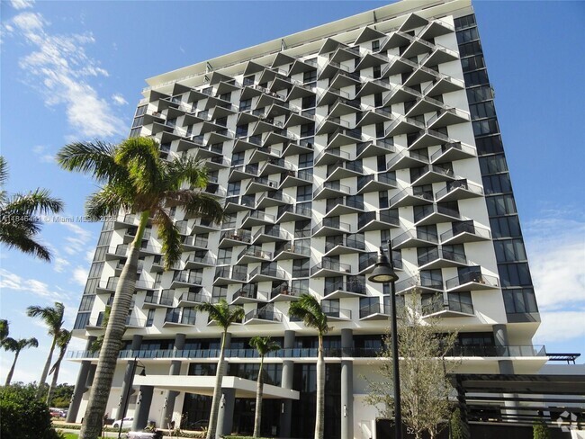 Building Photo - 5252 NW 85th Ave Unit 1709 Rental