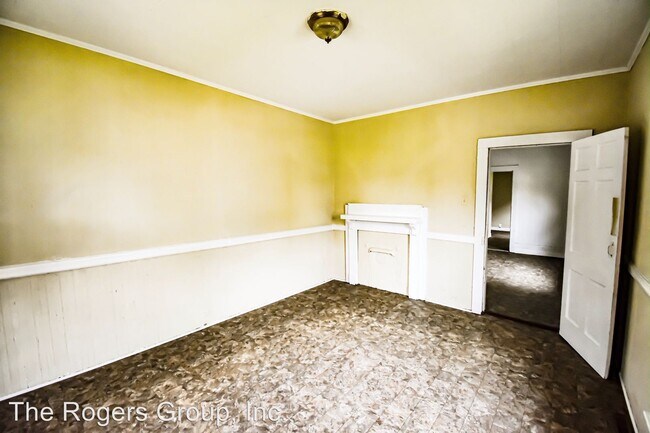 Photo - 611 Raleigh St