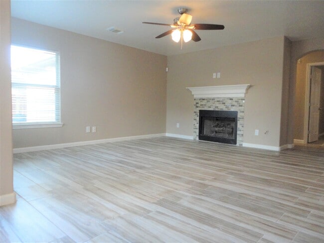 Photo - 18142 Flower Grove Ct