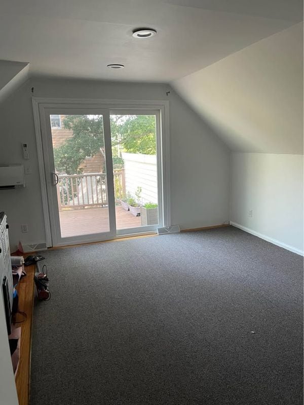 36 Schiller Ave Unit 2nd floor