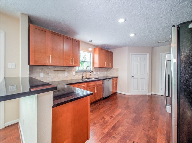 Photo - 13618 Woodspire Dr