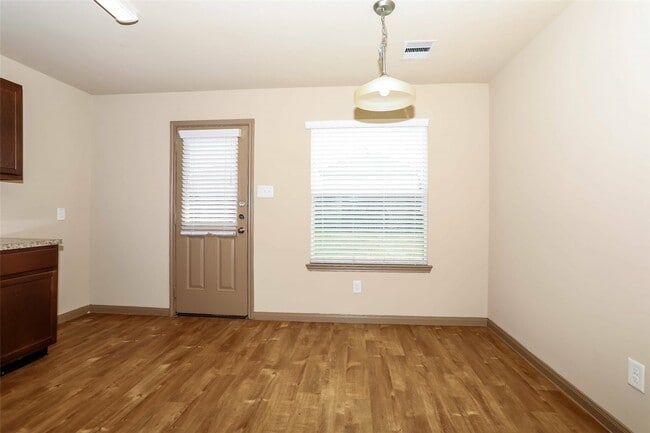 Photo - 5630 Long Arbor Ln