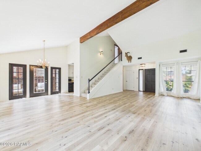 604 Briargate Cir