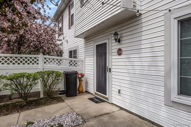 Photo - 22241 Atlantic Pointe Unit 116