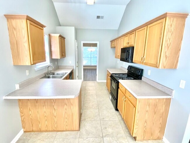 Photo - WeepingCherryLn9035 Unit 1