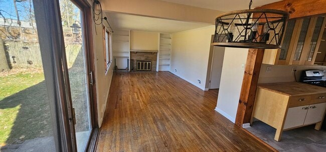 Photo - 227 Timber Ln