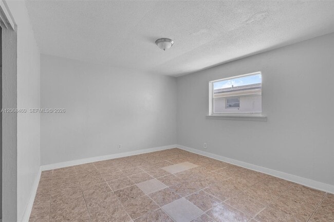 Photo - 632 SW 16th Ave Unit D
