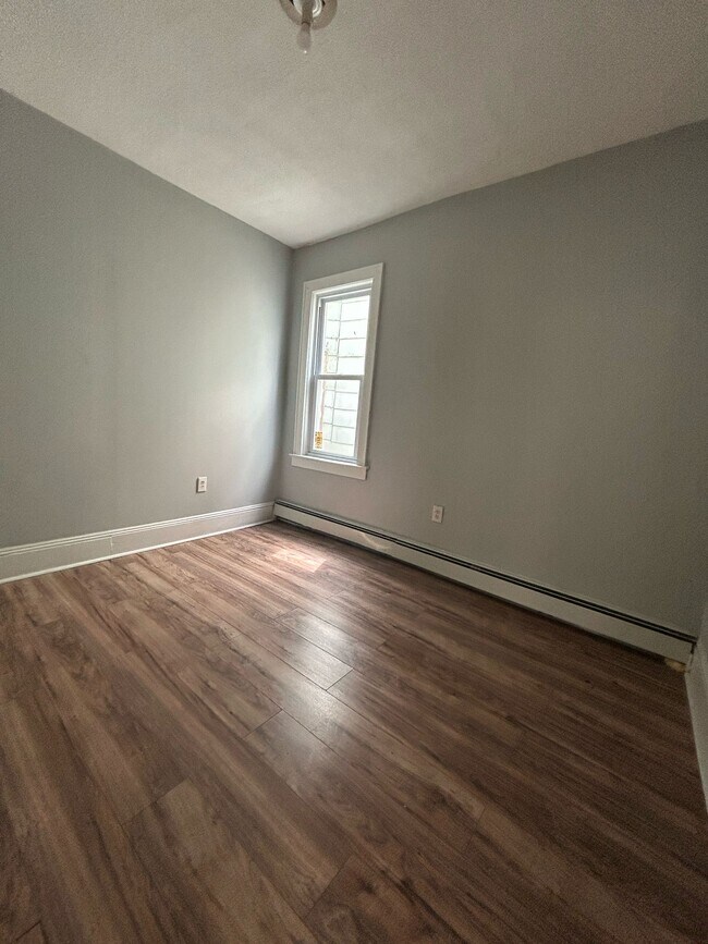 Photo - 814 S 17th St