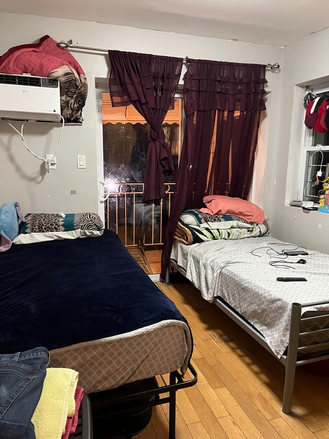 Photo - 2732 12th St Unidad 3FL