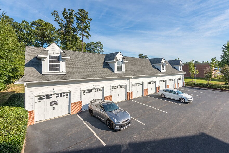 Sterling Manor Apartments For Rent in Williamsburg, VA