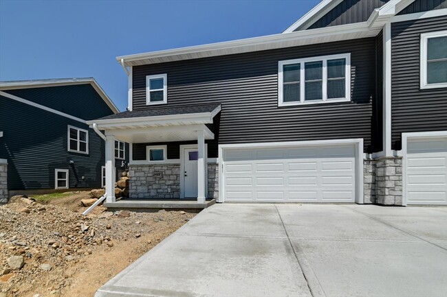 Photo - 2996 Blue Grass Dr