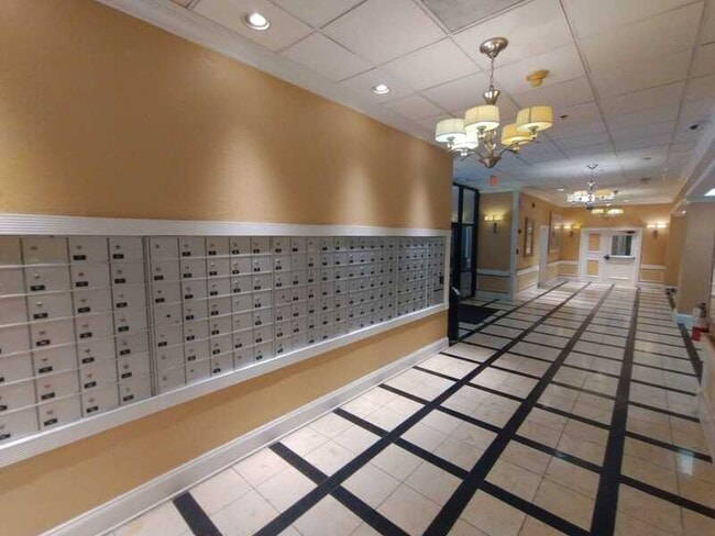 Photo - 311 W Ashley St