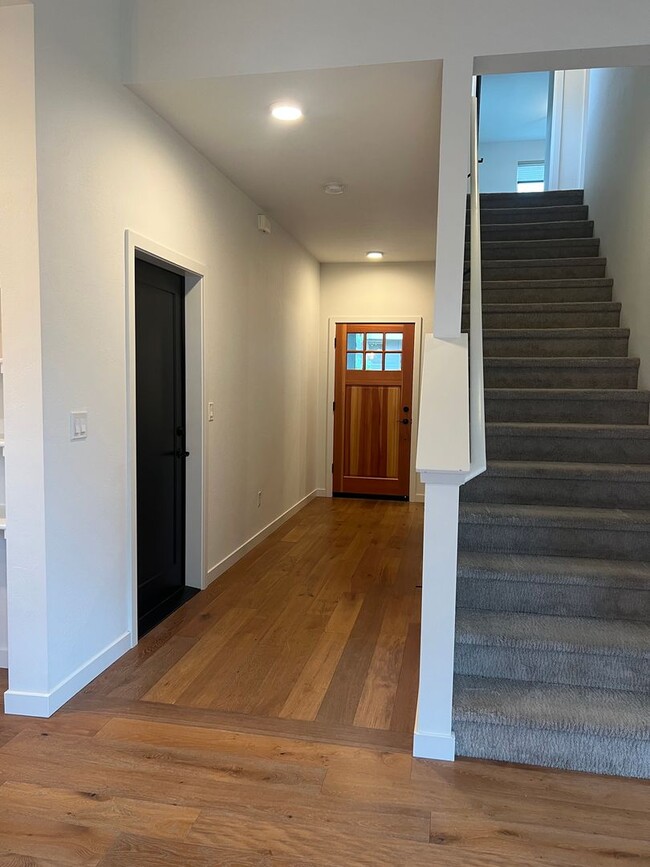 Photo - Contemporary 3/2.5 Talent home in Central Location | Available Now
