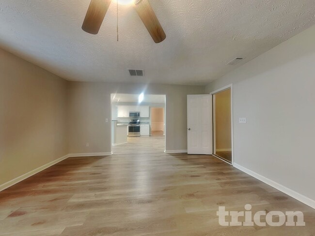 Photo - 65 Cascade Ct