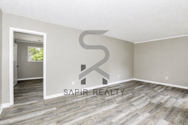Photo - 6329 Wellington Dr