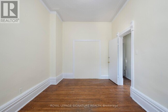 Photo - 199 Major St
