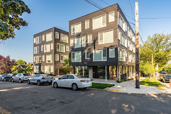 Building Photo - 355 15th Ave Unit 02 Rental