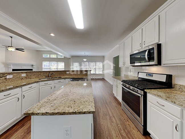 Photo - 201 Brackin Trace