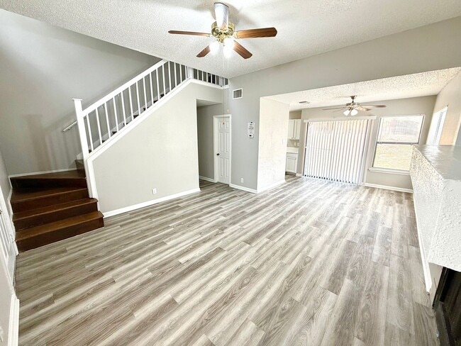 Photo - 4138 Mystic Sunrise Dr