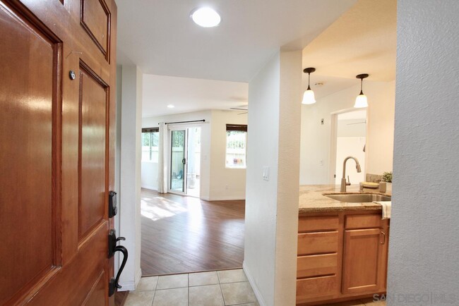 Photo - 3021 Golden Oak Way Condominio