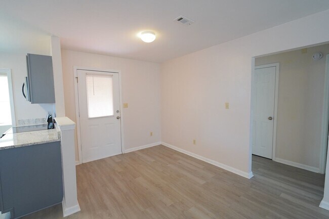 Photo - 3178 N Ridge Rd Unit Apt A