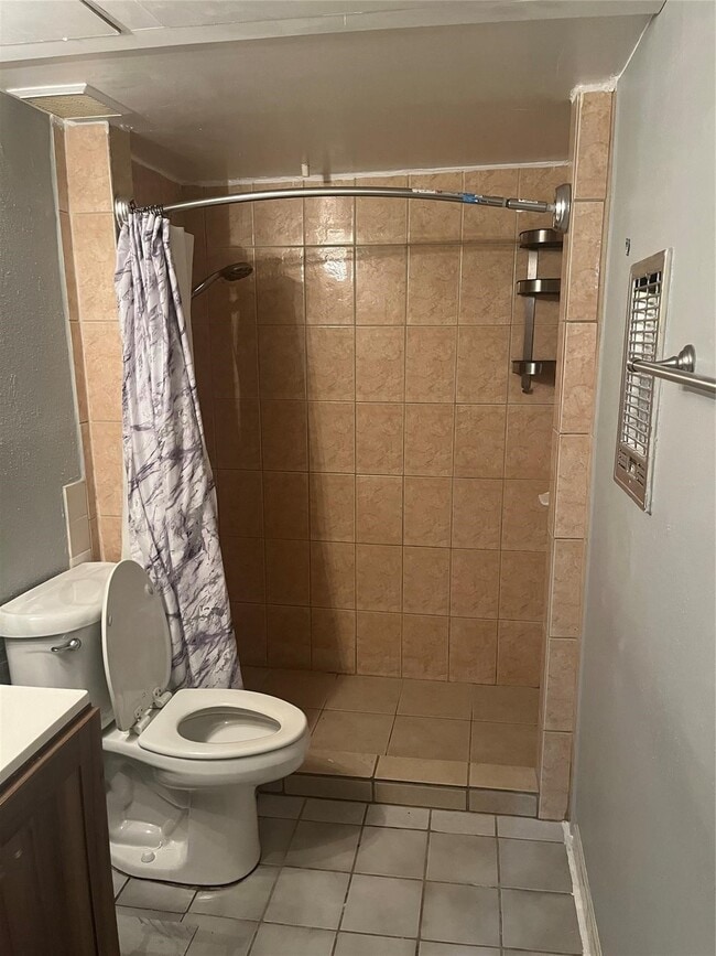 Photo - 8221 Kingsbrook Rd Unit 107