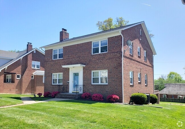 Building Photo - 2801 Bauernwood Ave Unit First Floor Rental