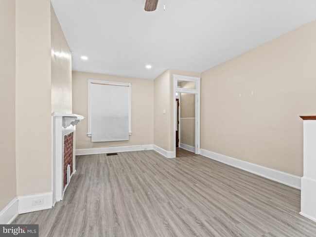 Photo - 1688 Fillmore St