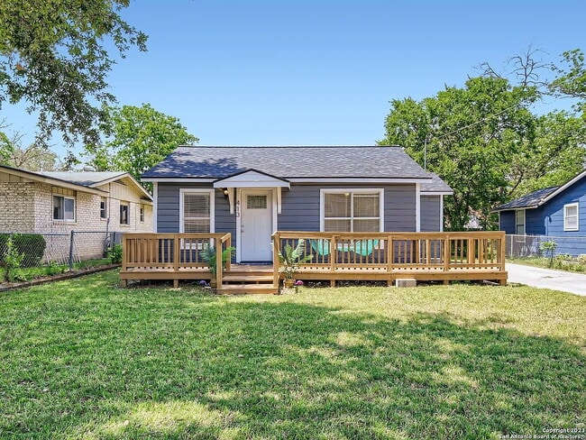 Building Photo - 413 W Wright Blvd