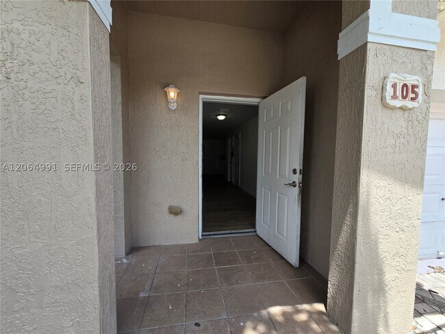 14142 SW 260th St