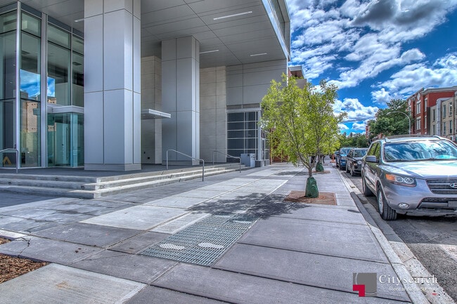 Photo - 930-1916 16 Ave SW
