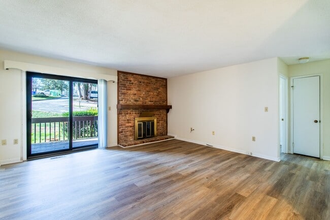 Photo - Convenient To Downtown Brevard