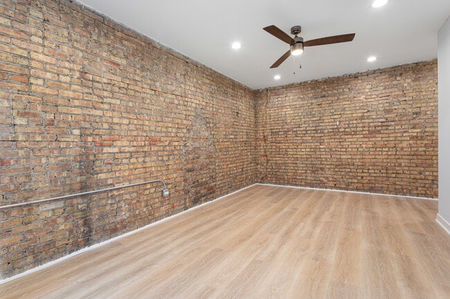 Photo - 7381 N Damen Ave Unit 1E
