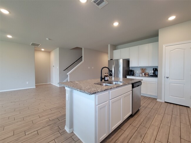 Photo - 24811 Crimson Pine Dr