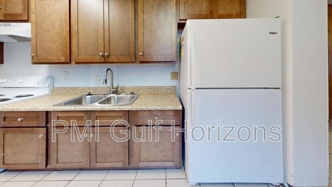 Photo - 923 Bremen Ave Unit A