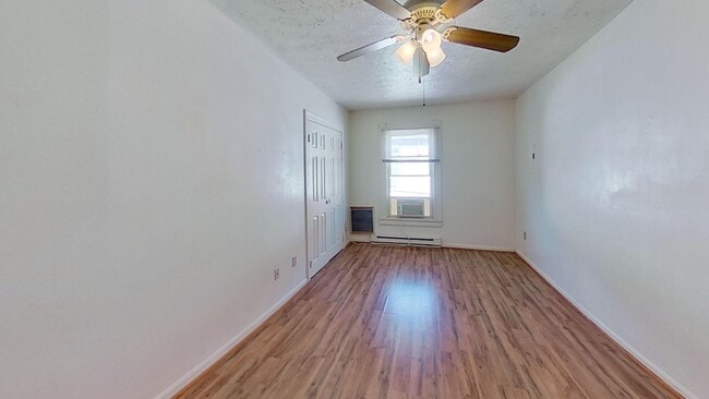 Photo - 223 E Main St