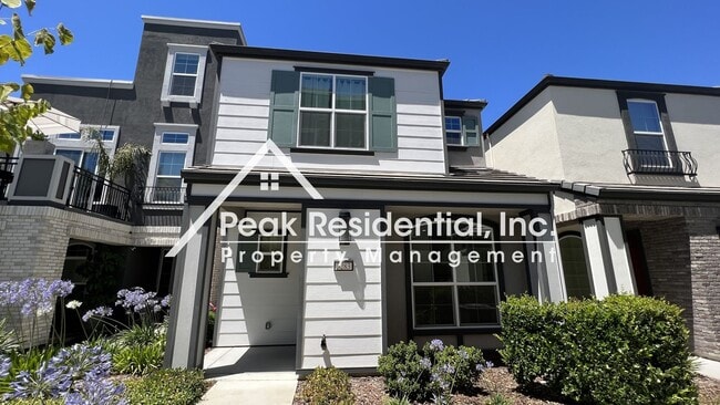Building Photo - Newer 3bd/2.5ba West Sacramento Home with 2 Car Garage!