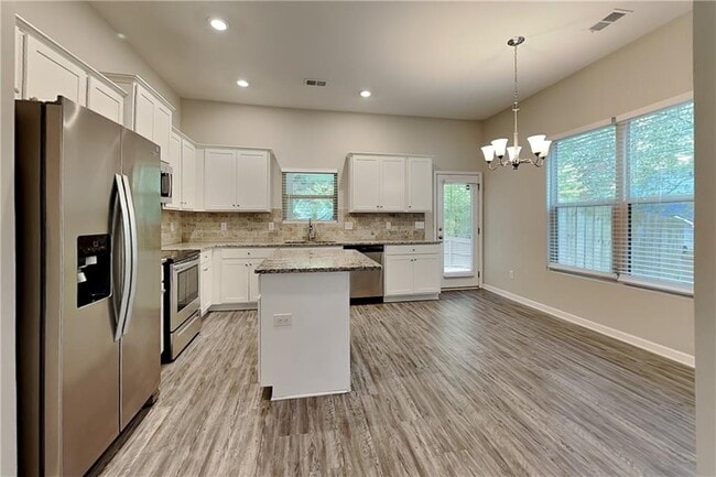 Photo - 288 Stable View Loop