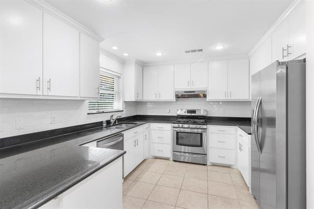 Photo - 831 Warren Way