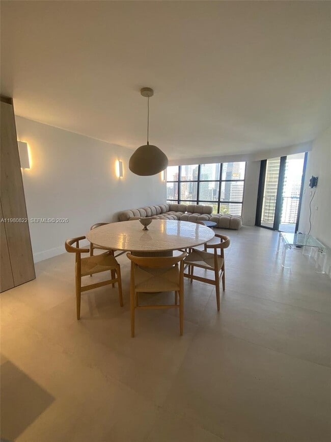 Photo - 1901 Brickell Ave Unidad B2411