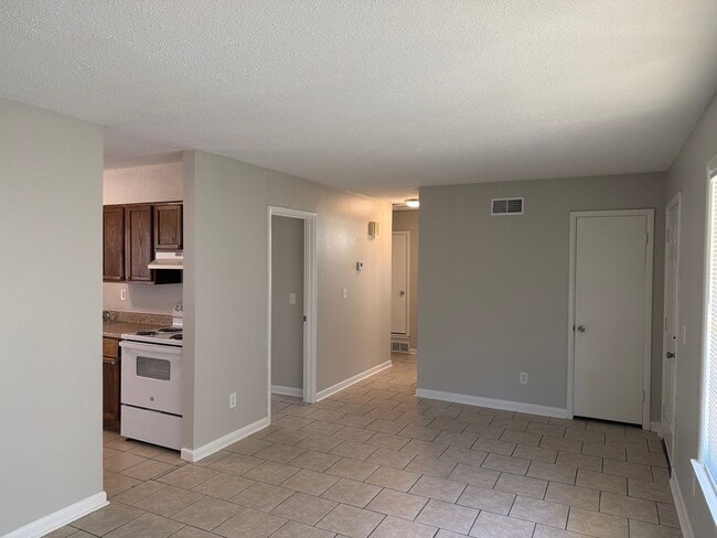 Photo - 72 Briarcliff Dr