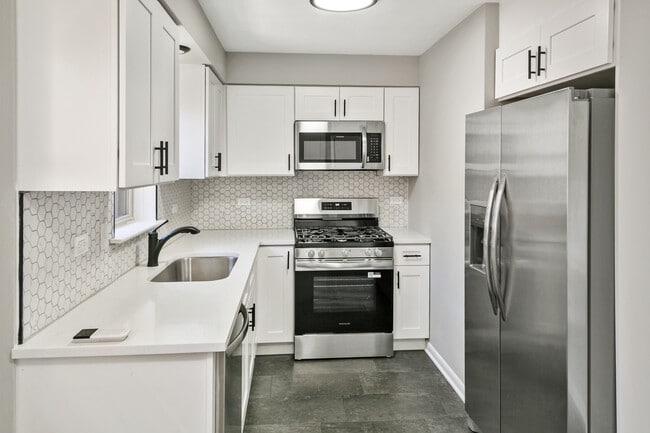 Photo - 7704 McVicker Ave