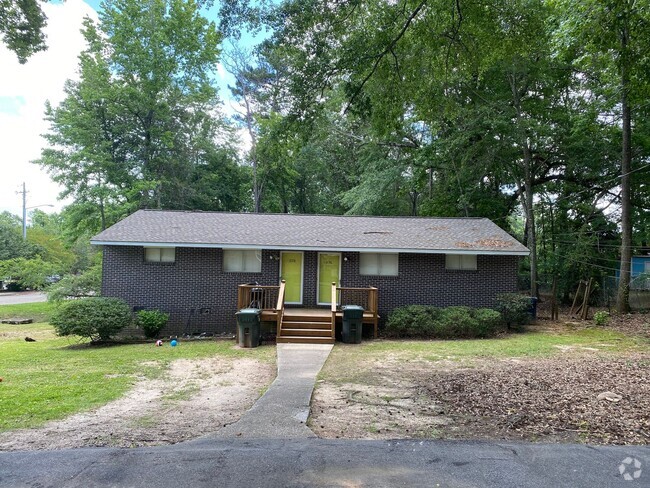 Building Photo - 2 Bedroom Duplex on Hudson Terrace Availab... Rental