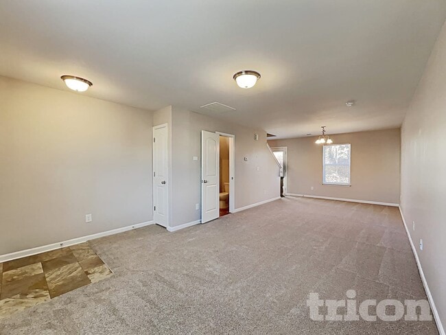 Photo - 5819 Natick Dr