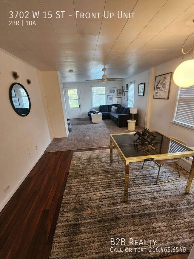 Photo - 3702 W 15th St Unidad Front Up