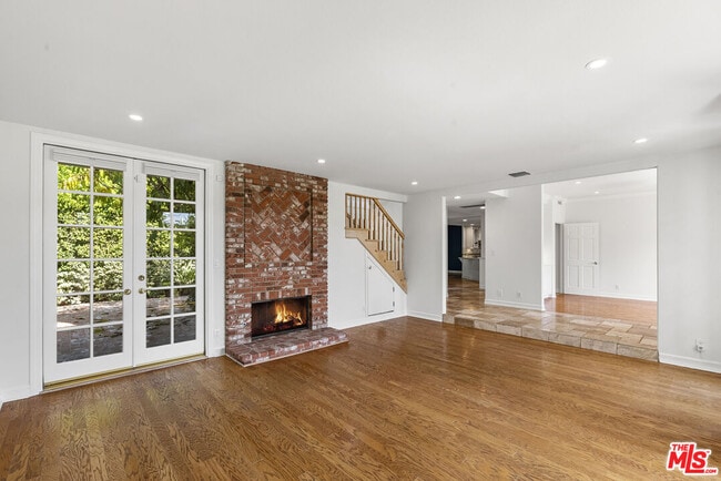 Photo - 18339 Linnet St