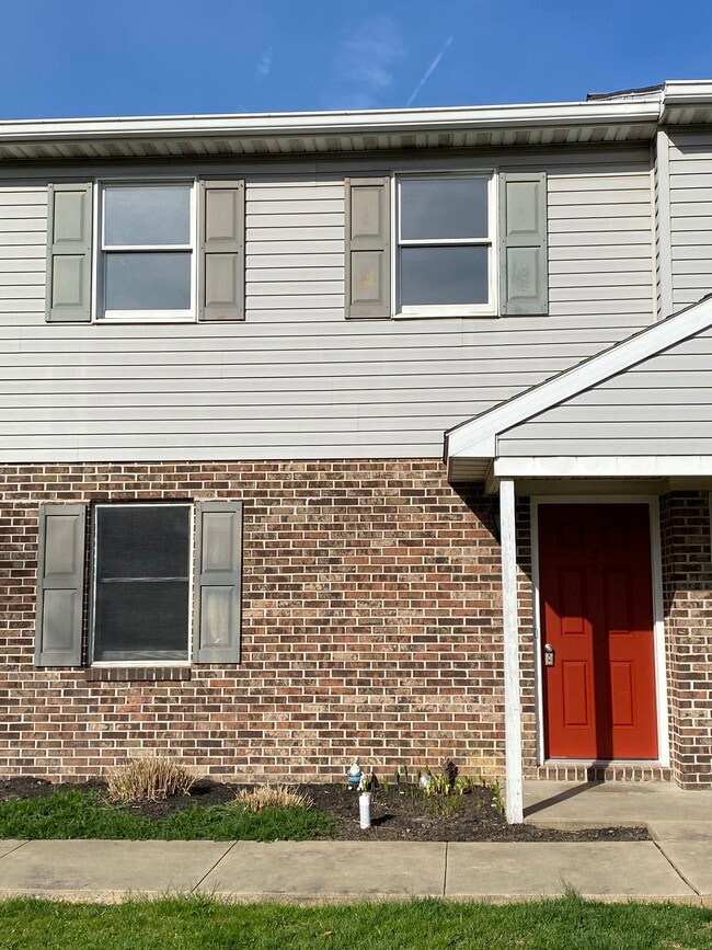 Building Photo - 28 Stoltzfus Ln Rental