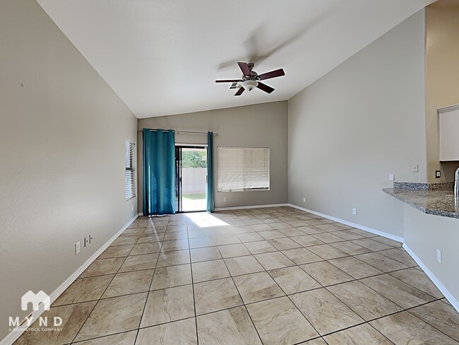 Photo - 1865 E Chilton Dr