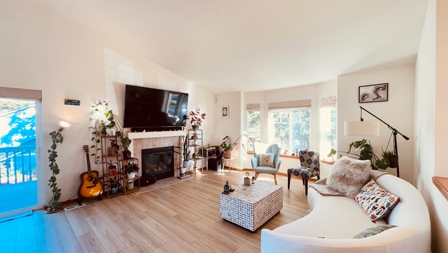 Photo - 18521 Stone Ave N